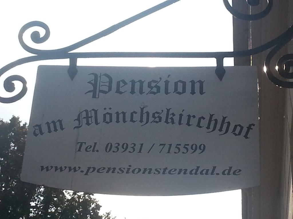 Pension Am Moenchskirchhof شتندال الغرفة الصورة